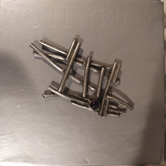 Japanese Boutique Pendant and Earring Set - Picture 3 of 3